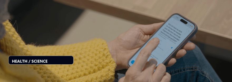 Close digital support helps women with breast cancer illustration